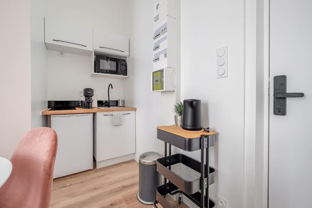 Magnifique Appartement Blush Refait A Neuf Saint-Etienne  Kültér fotó